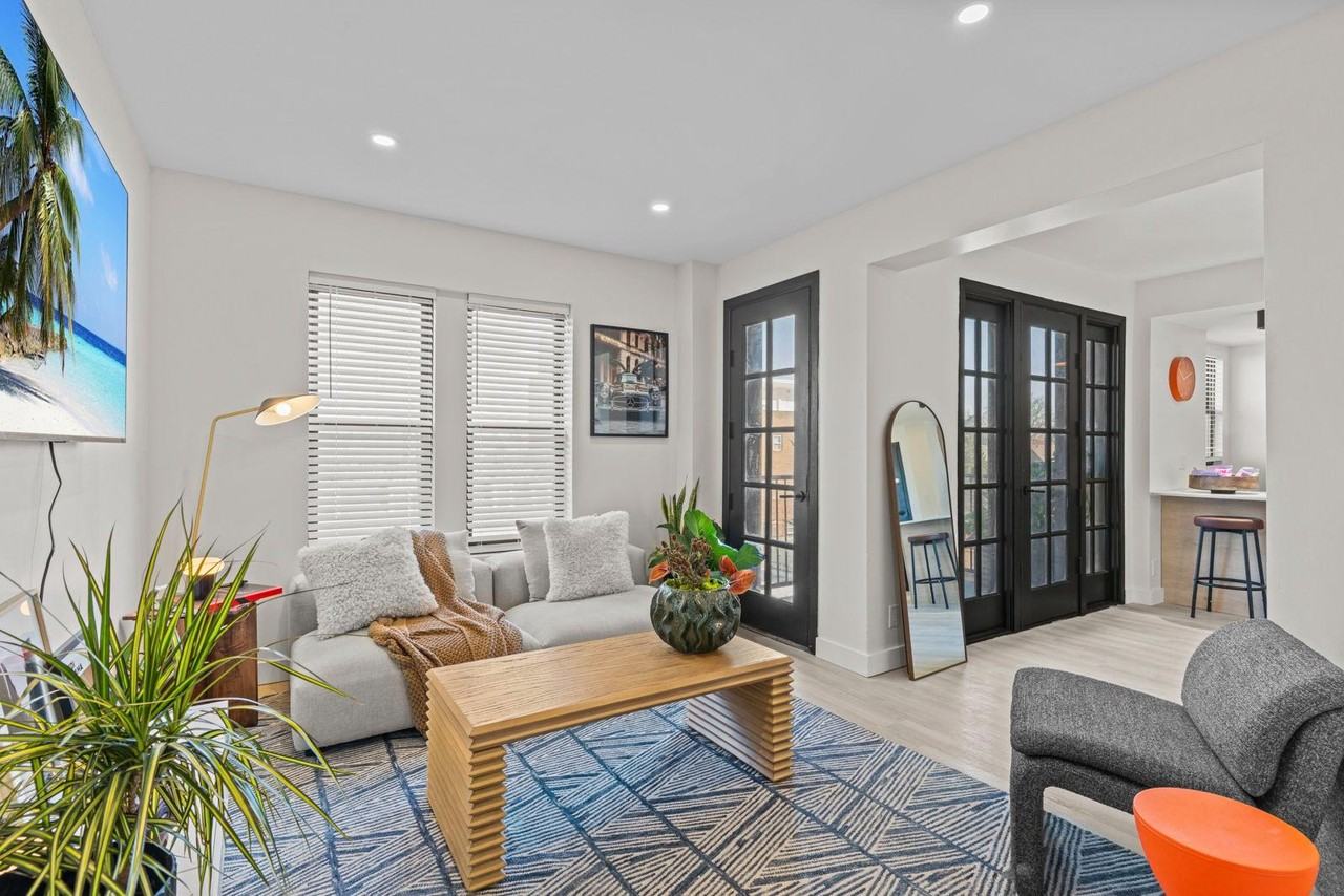 The Harper (formerly The Leonardo) - Photo 3 of 21