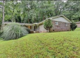 featured image of 2889 White Oak Drive
