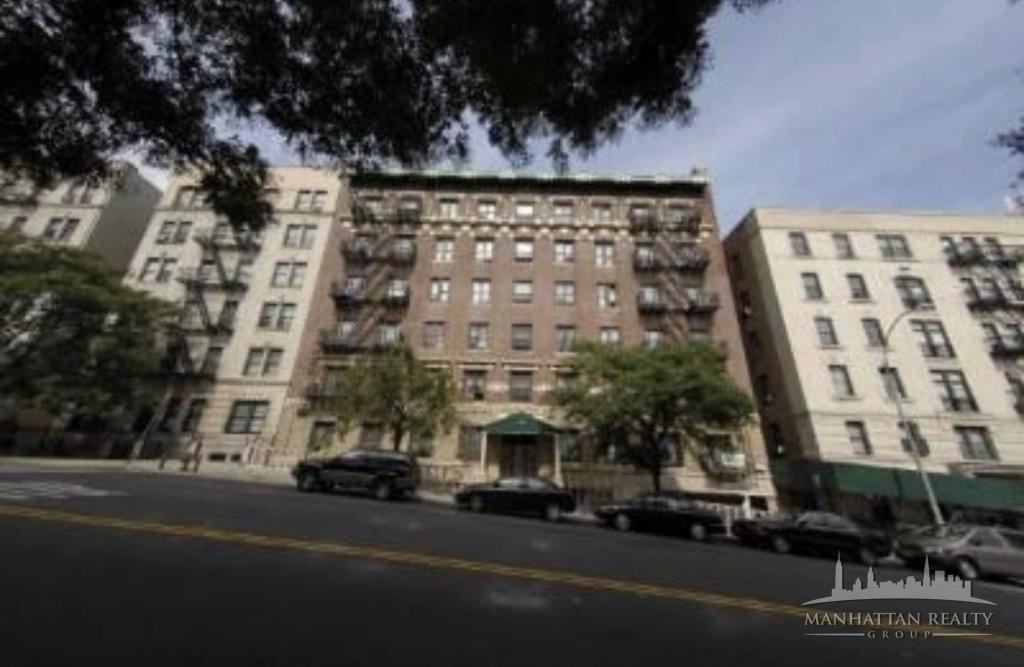 Tiemann Pl #3F - Photo 2 of 4