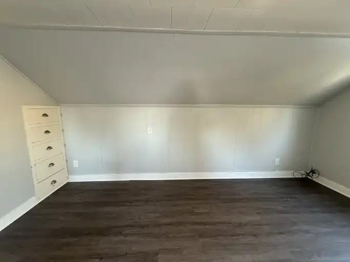 29 Dunn Ave #3 - Photo 2 of 10