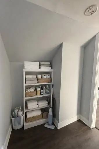 29 Dunn Ave #3 - Photo 5 of 10