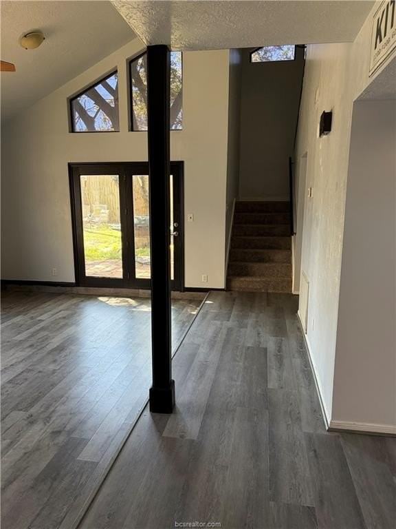 8902 Driftwood Dr - Photo 5 of 30