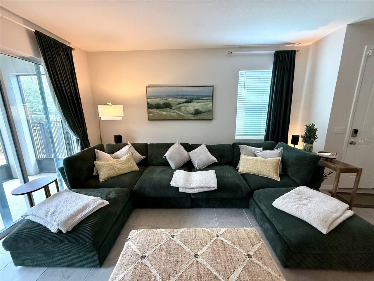 5237 Nw 48th Pl - Photo 3 of 20