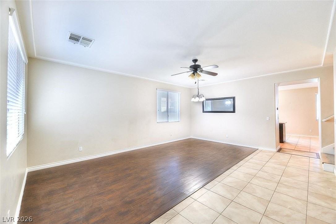 1219 Desert Solitude St - Photo 4 of 12