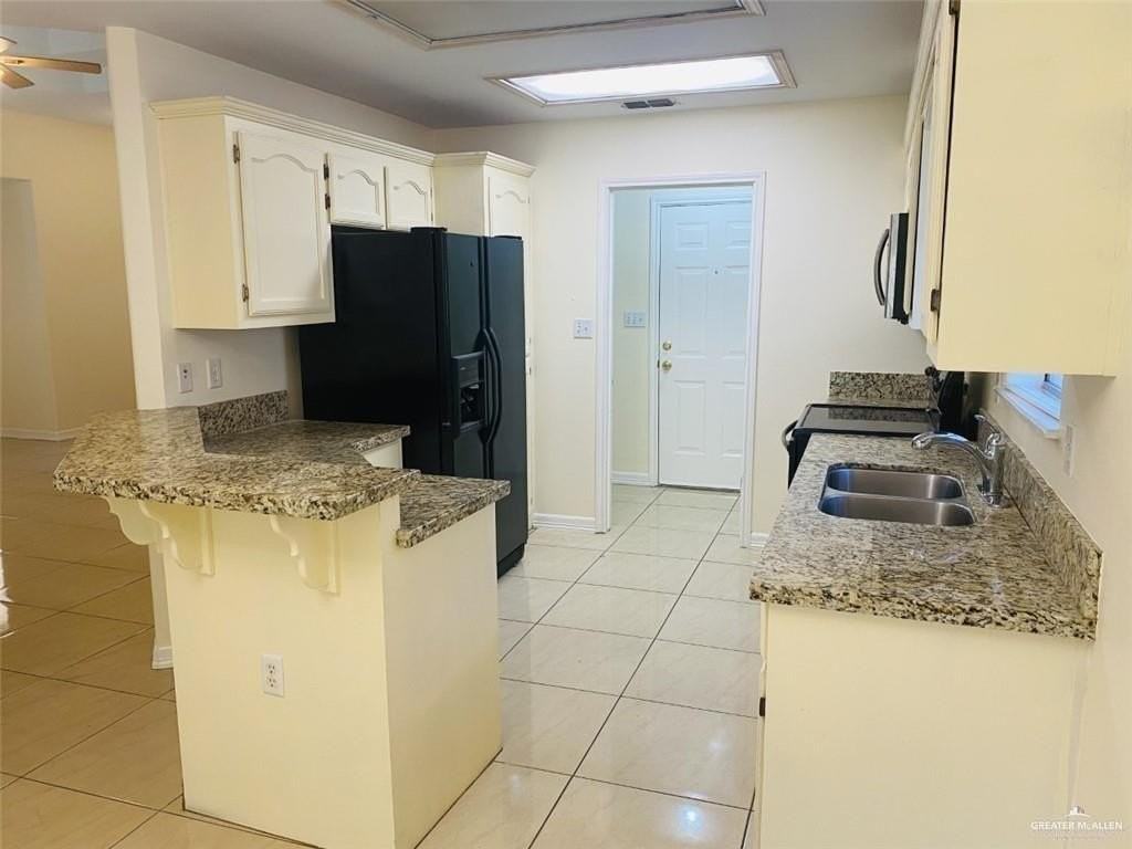 3809 San Gerardo - Photo 3 of 15