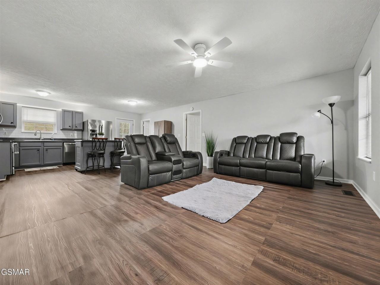 1916 Big Chiefs Skyview Dr - Photo 5 of 23