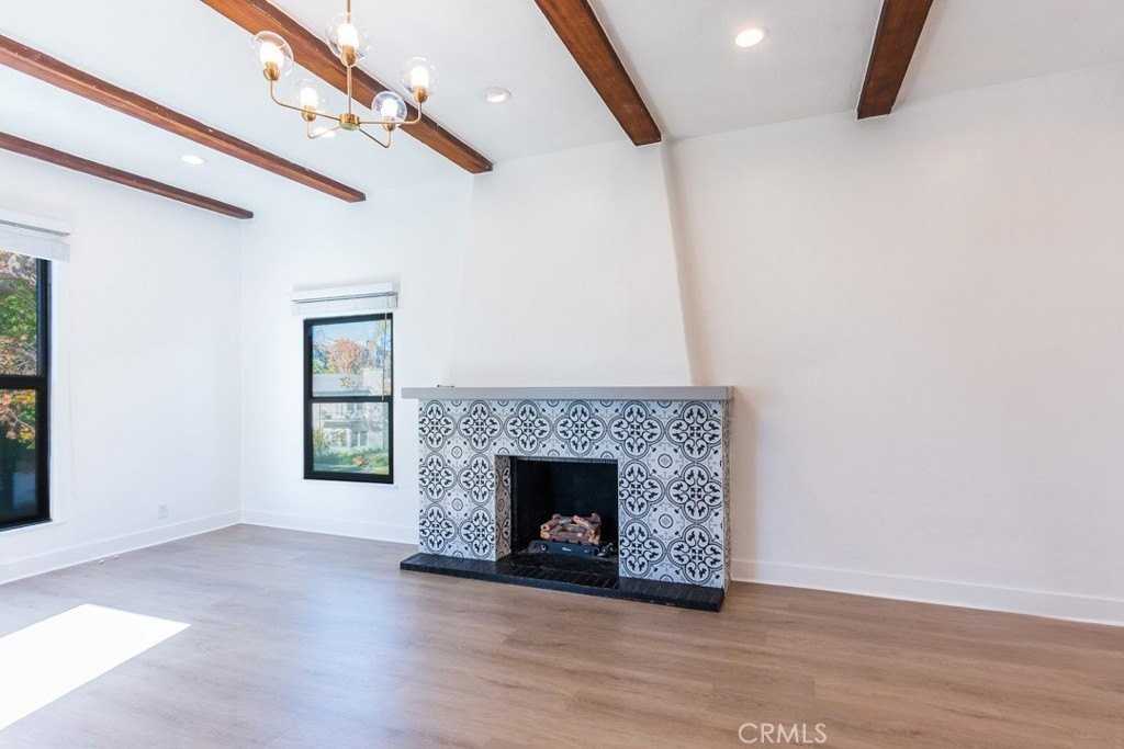 128 S Harper Ave - Photo 5 of 43