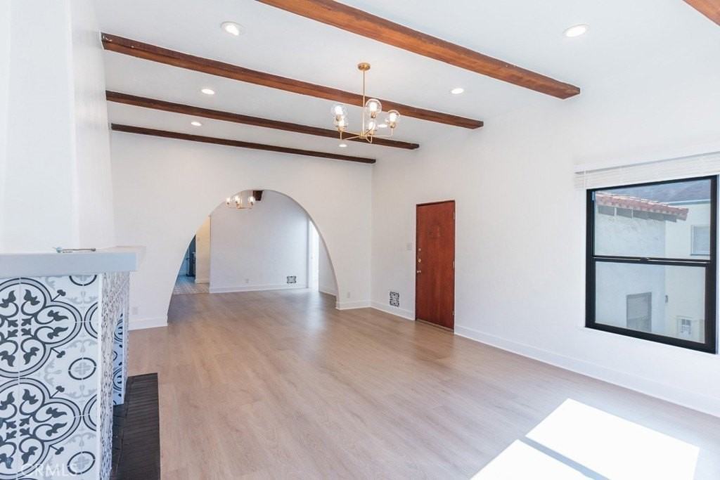 128 S Harper Ave - Photo 7 of 43