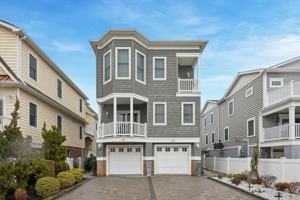 featured image of 113 N Adams Ave