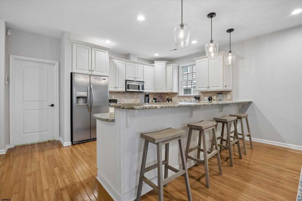 113 N Adams Ave - Photo 7 of 21