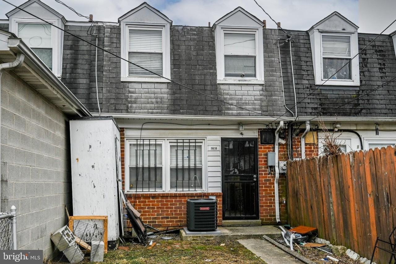 1610 Wentworth Ave - Photo 7 of 24