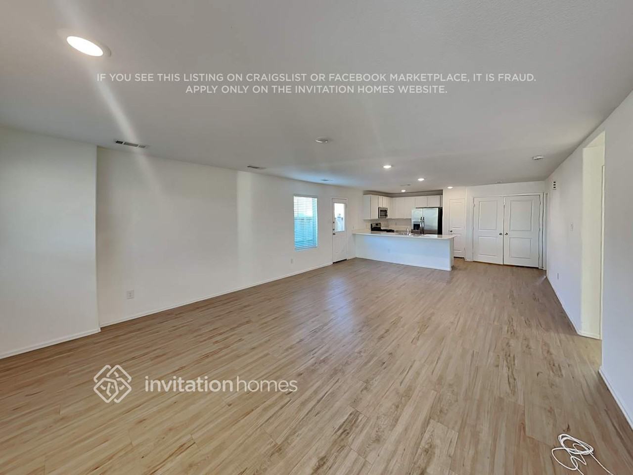 22296 Stoney Ravine Dr - Photo 3 of 17