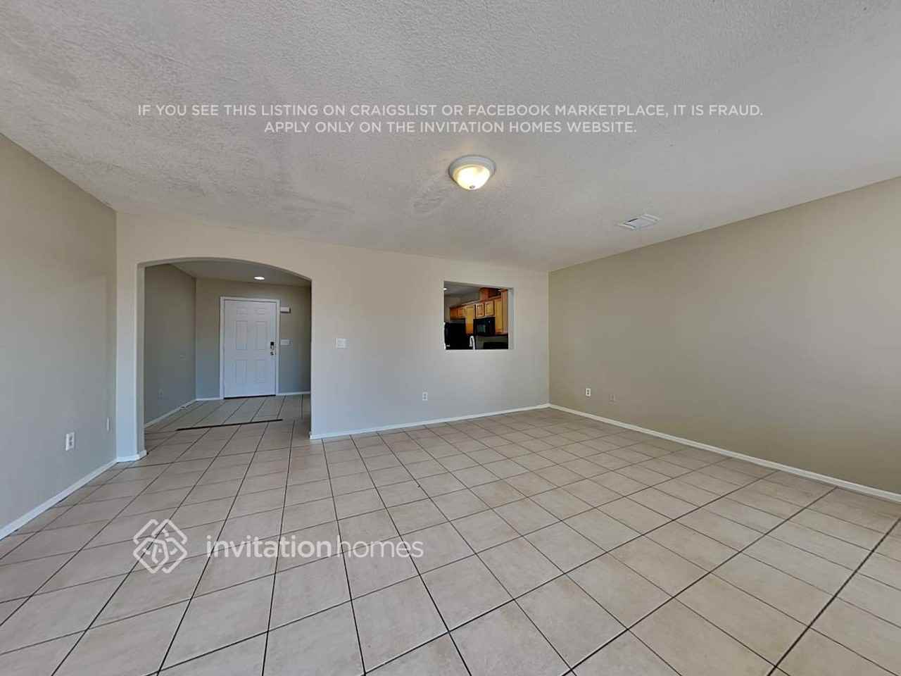 2527 E Wier Ave - Photo 3 of 18