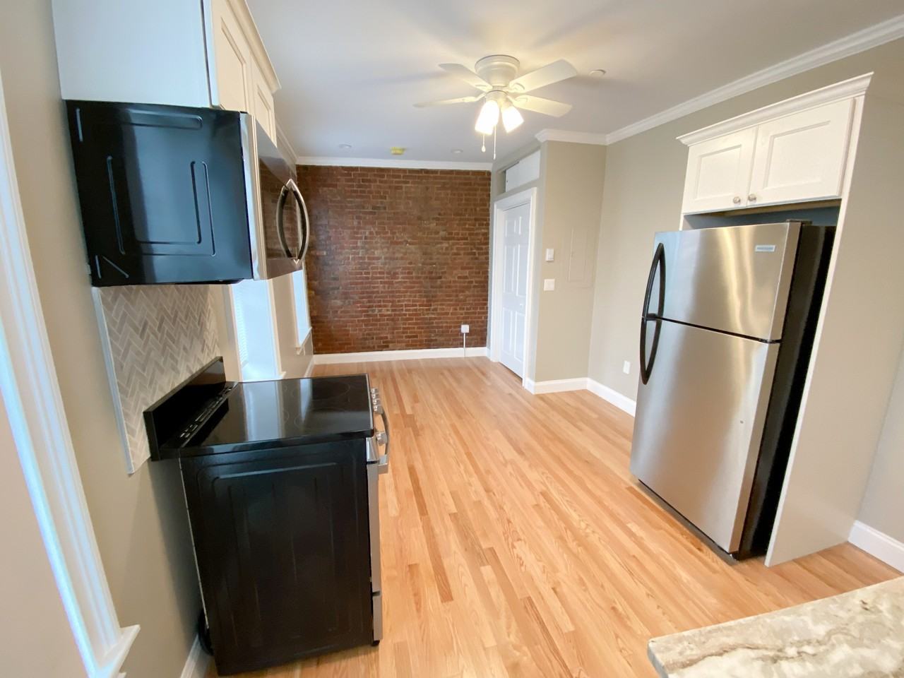 470 Commercial Street LLC - Photo 3 of 11