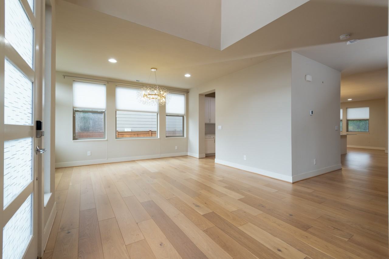 4077 233rd Pl Se #1 - Photo 4 of 38