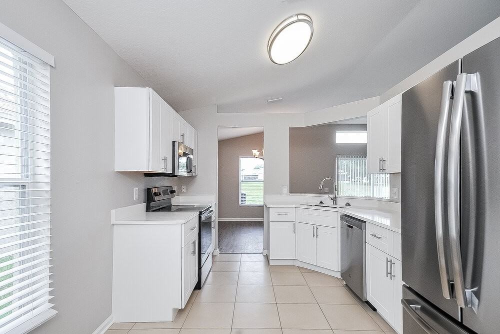 10313 Hunters Haven Blvd - Photo 7 of 16