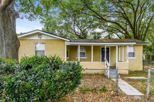 2240 Grand St - Photo 1 of 1