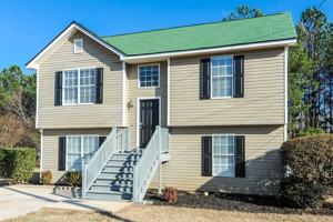 featured image of 4250 Viewpoint Ln