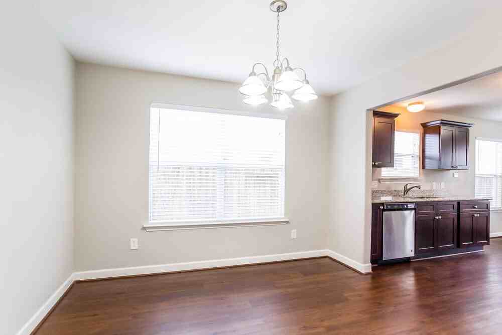 12519 Thistle Creek Ct - Photo 4 of 15