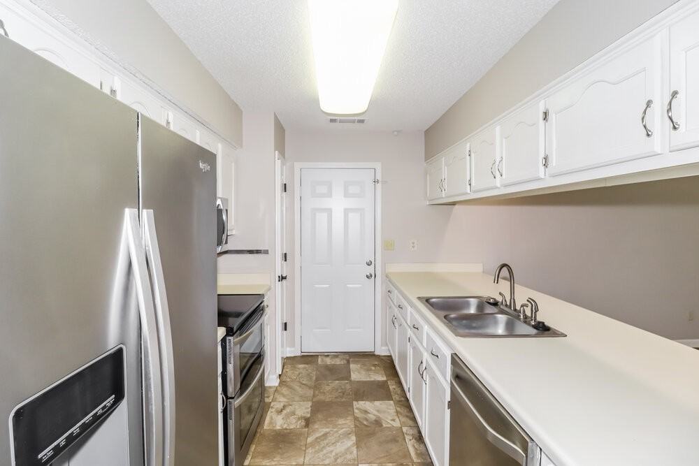 1244 Breezy Gate Dr - Photo 7 of 16