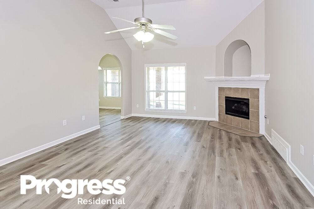 52 Forked Creek Pkwy - Photo 4 of 17