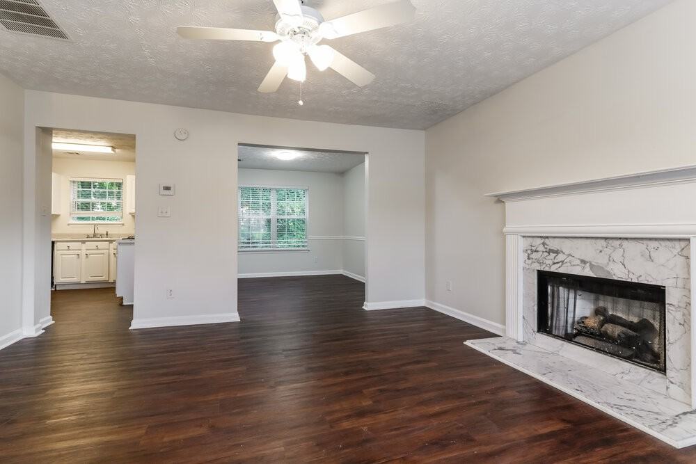 564 Kirtley Ct - Photo 5 of 18