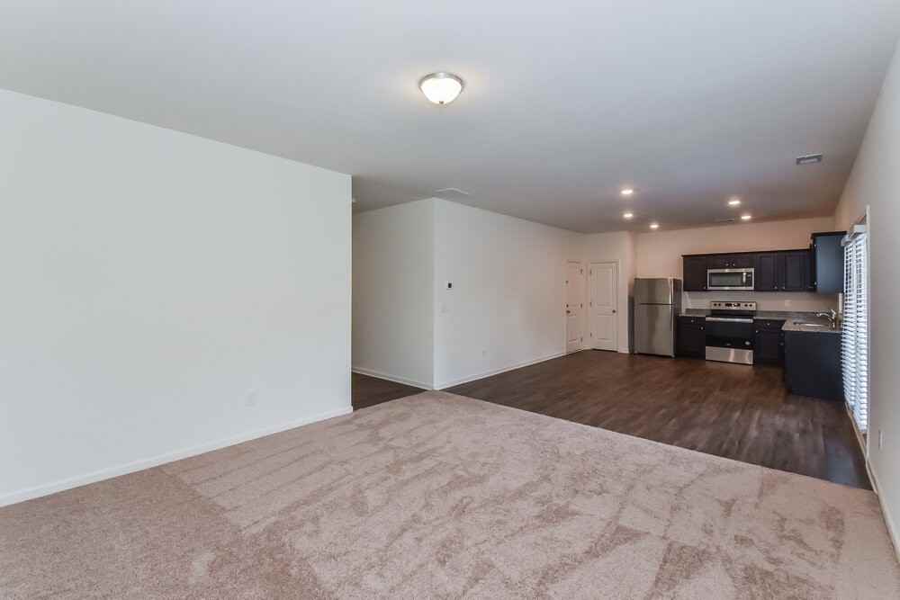 44 Meriwether Ln - Photo 5 of 17