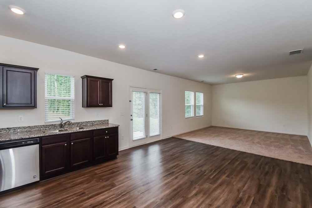 44 Meriwether Ln - Photo 6 of 17