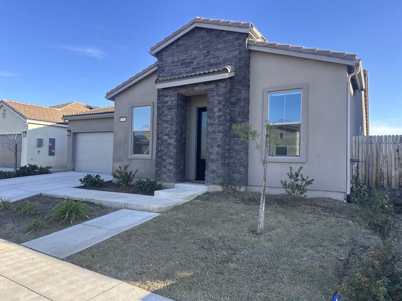 7153 E Harvard Ave #1 - Photo 3 of 4