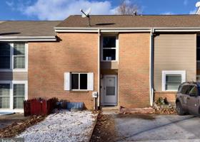 featured image of 807 Summit Chase Dr