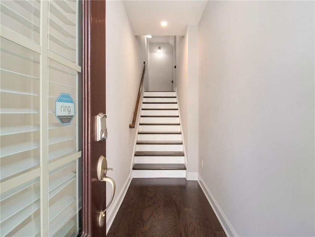 5378 Terrace Bend Pl - Photo 3 of 33