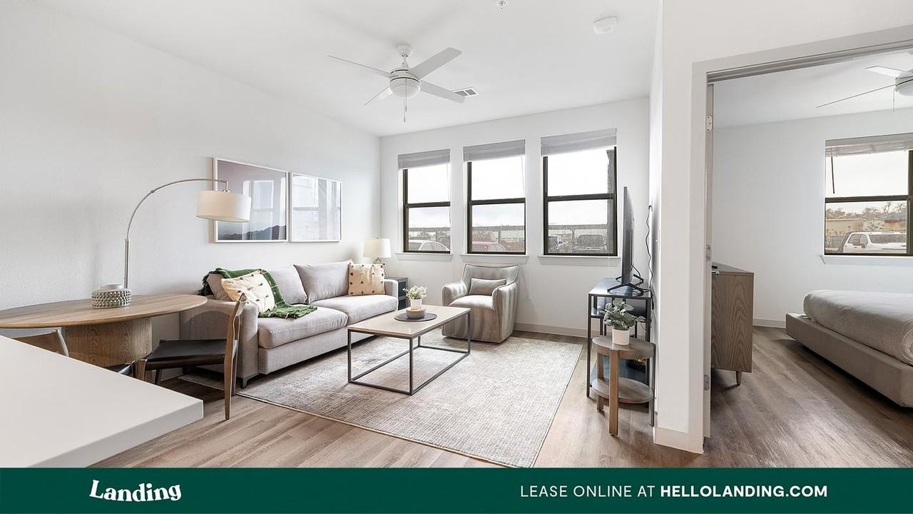 11214 N FM 620 - Photo 5 of 50