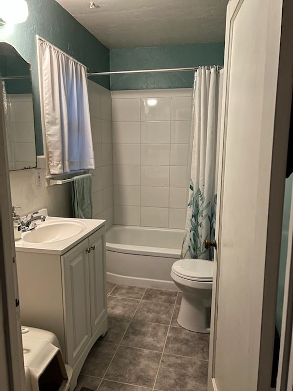 636 Myrtle Ave - Photo 7 of 13