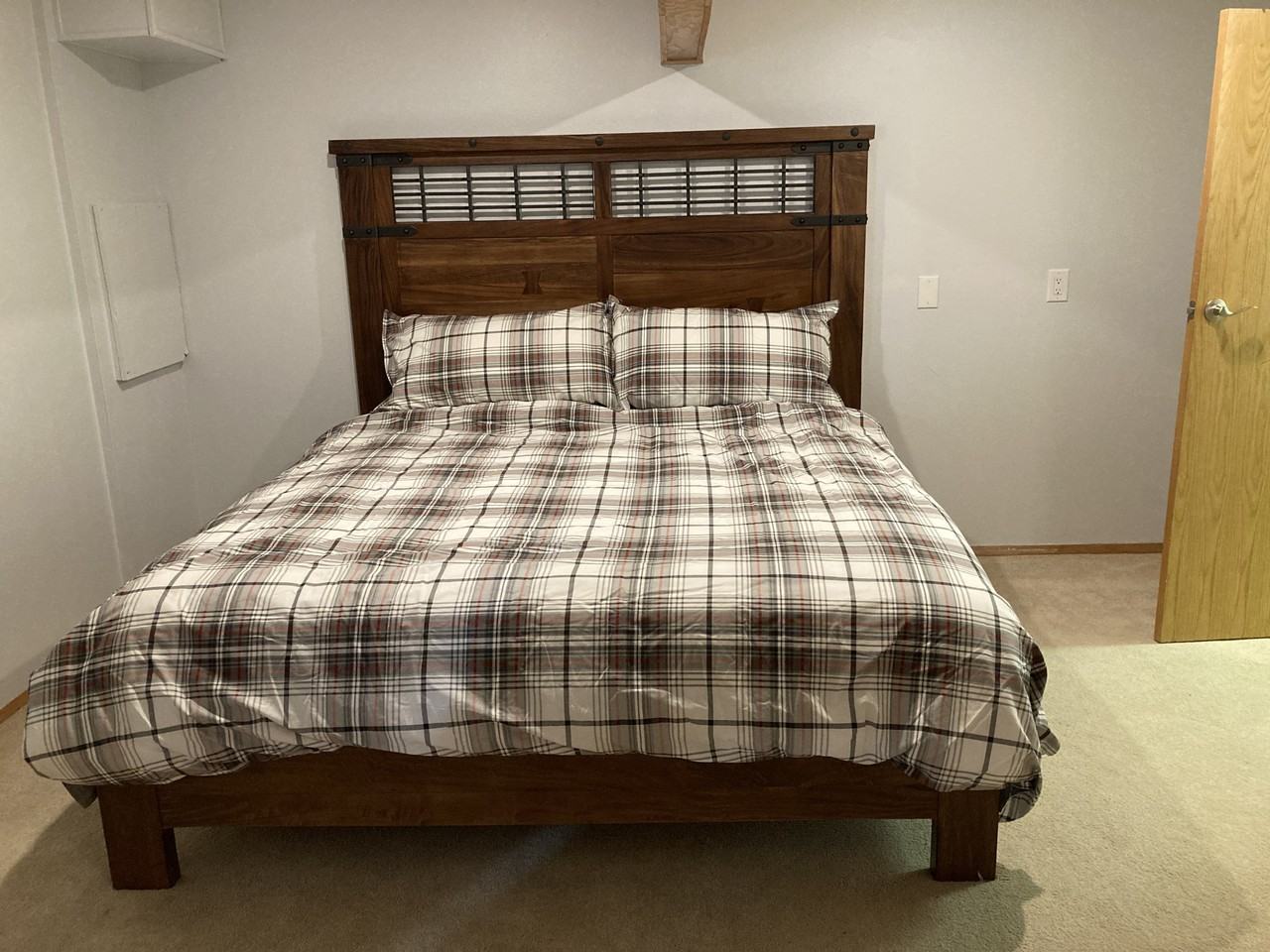 2572 Arosa Dr #B - Photo 7 of 13