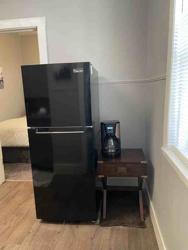 1113 William St #1 - Photo 2 of 13