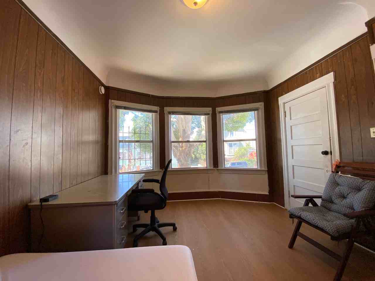 1630 8th Ave - Photo 3 of 4