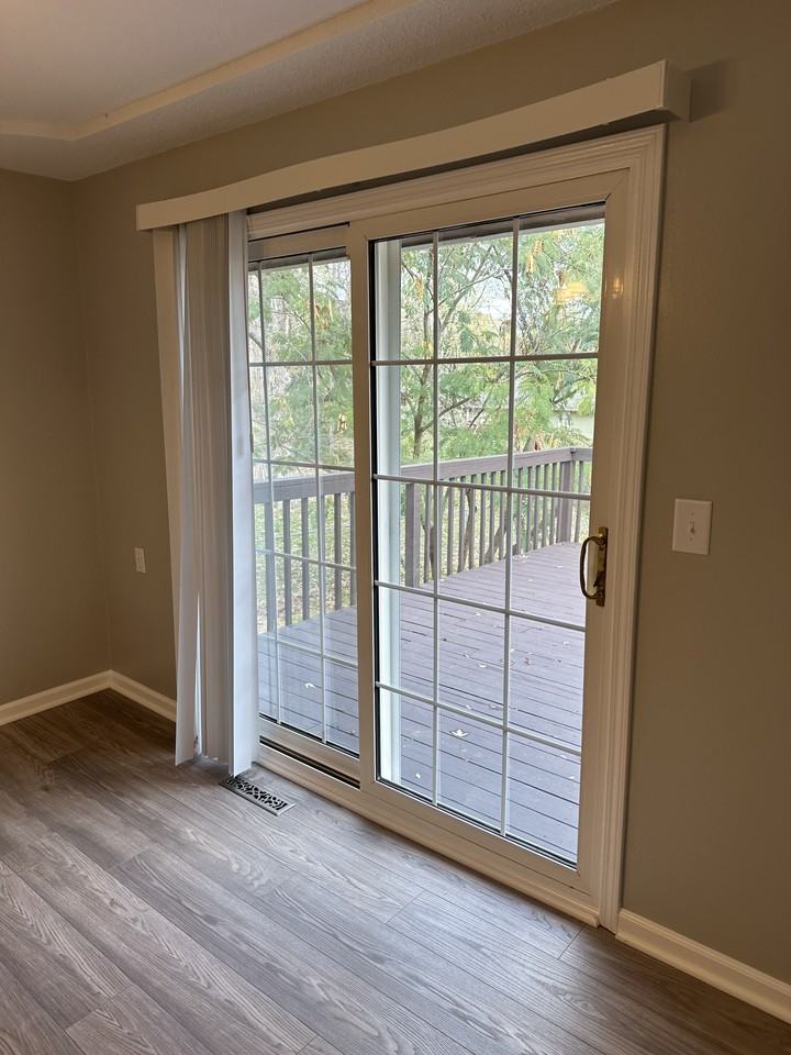 203 20th Ave N - Photo 3 of 32