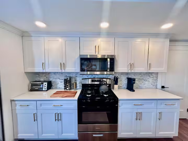 415 E Jasper St #3 - Photo 6 of 10