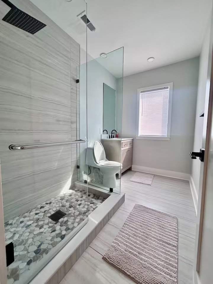 415 E Jasper St #3 - Photo 7 of 10