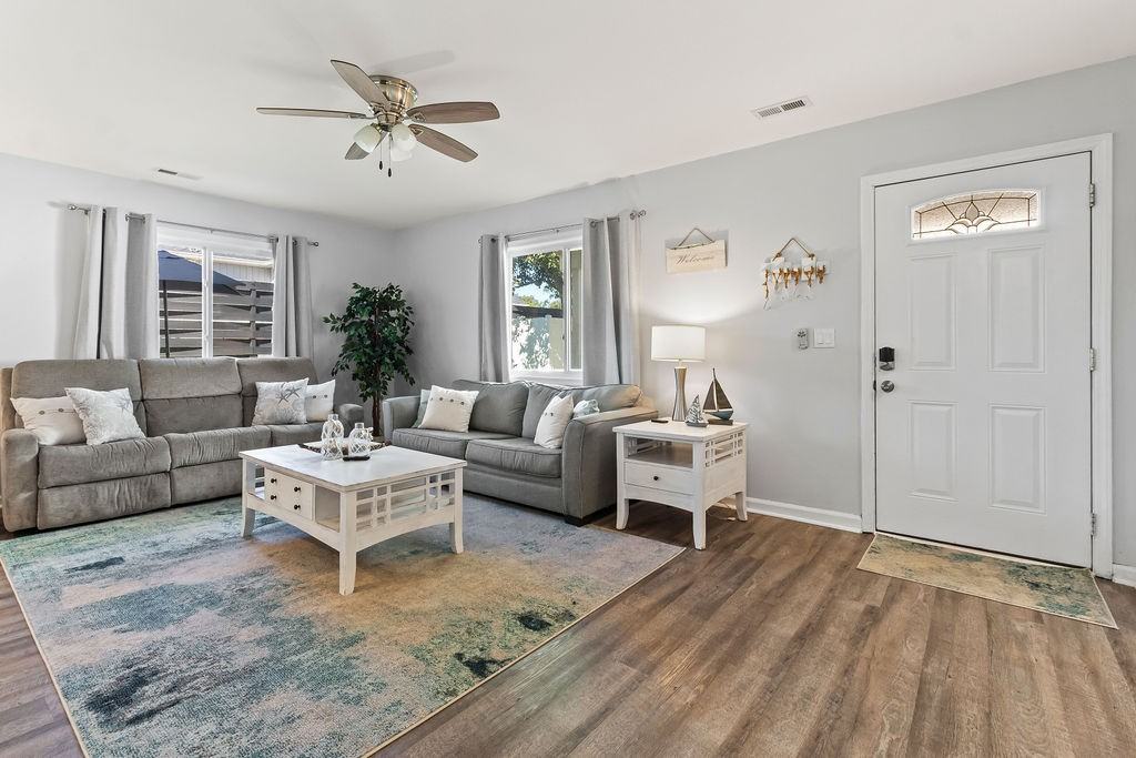 1431 Turkey Ridge Rd - Photo 5 of 26