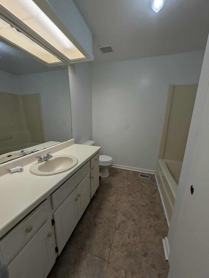 102 Edgefield Rd #2 - Photo 2 of 8