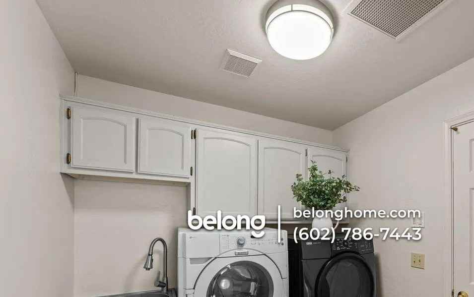 895 Sunrise Blvd - Photo 6 of 50