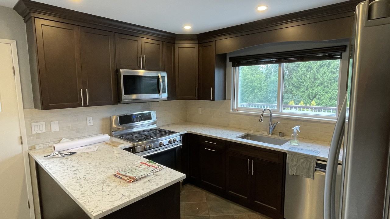 1920 Clarke Street - Photo 5 of 17