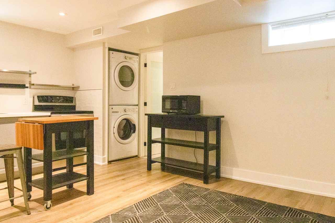 48 Albani St - Photo 3 of 9