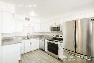 3739 E Blacklidge Dr - Photo 1 of 1