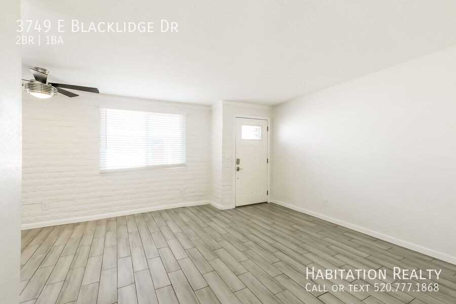 3749 E Blacklidge Dr - Photo 6 of 16