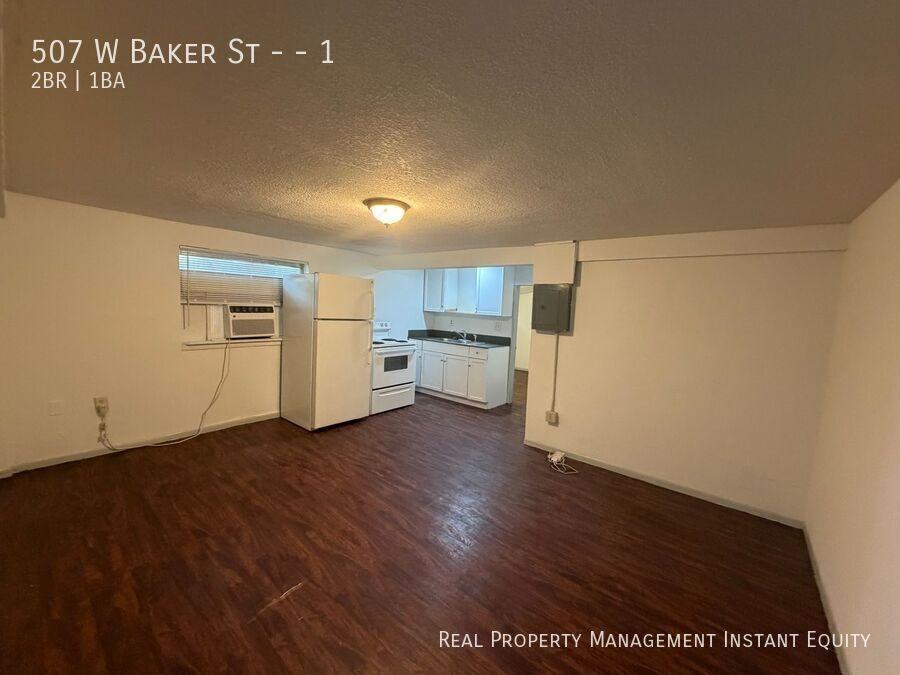 507 W Baker St #1 - Photo 4 of 11