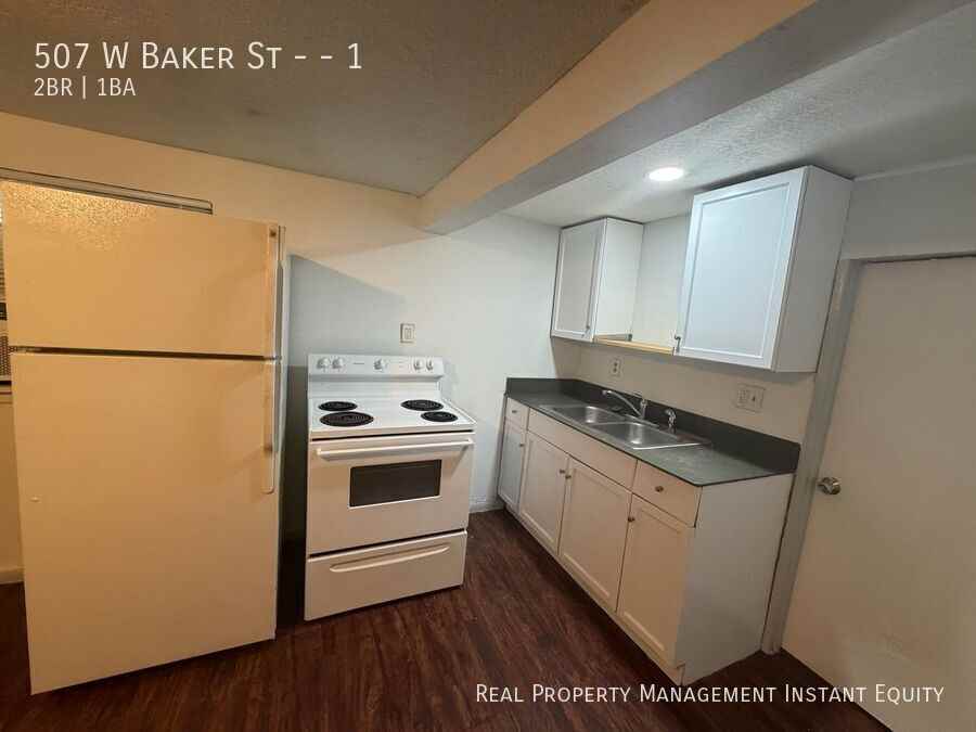 507 W Baker St #1 - Photo 6 of 11