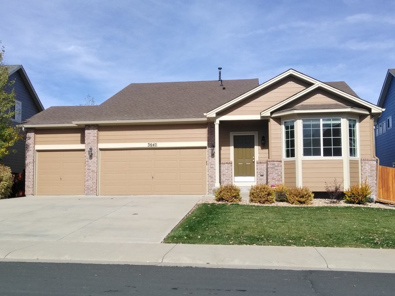 3645 Desert Ridge Cir - Photo 2 of 50