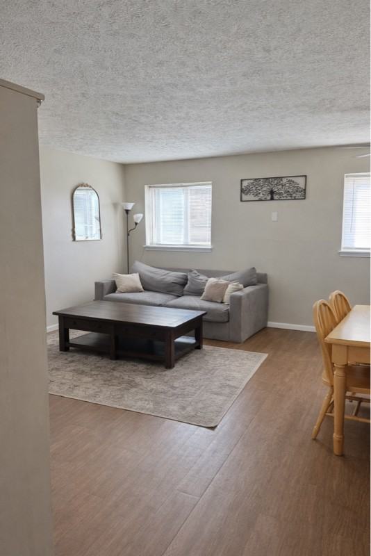 3360 Burlingame Ave Sw - Photo 7 of 15